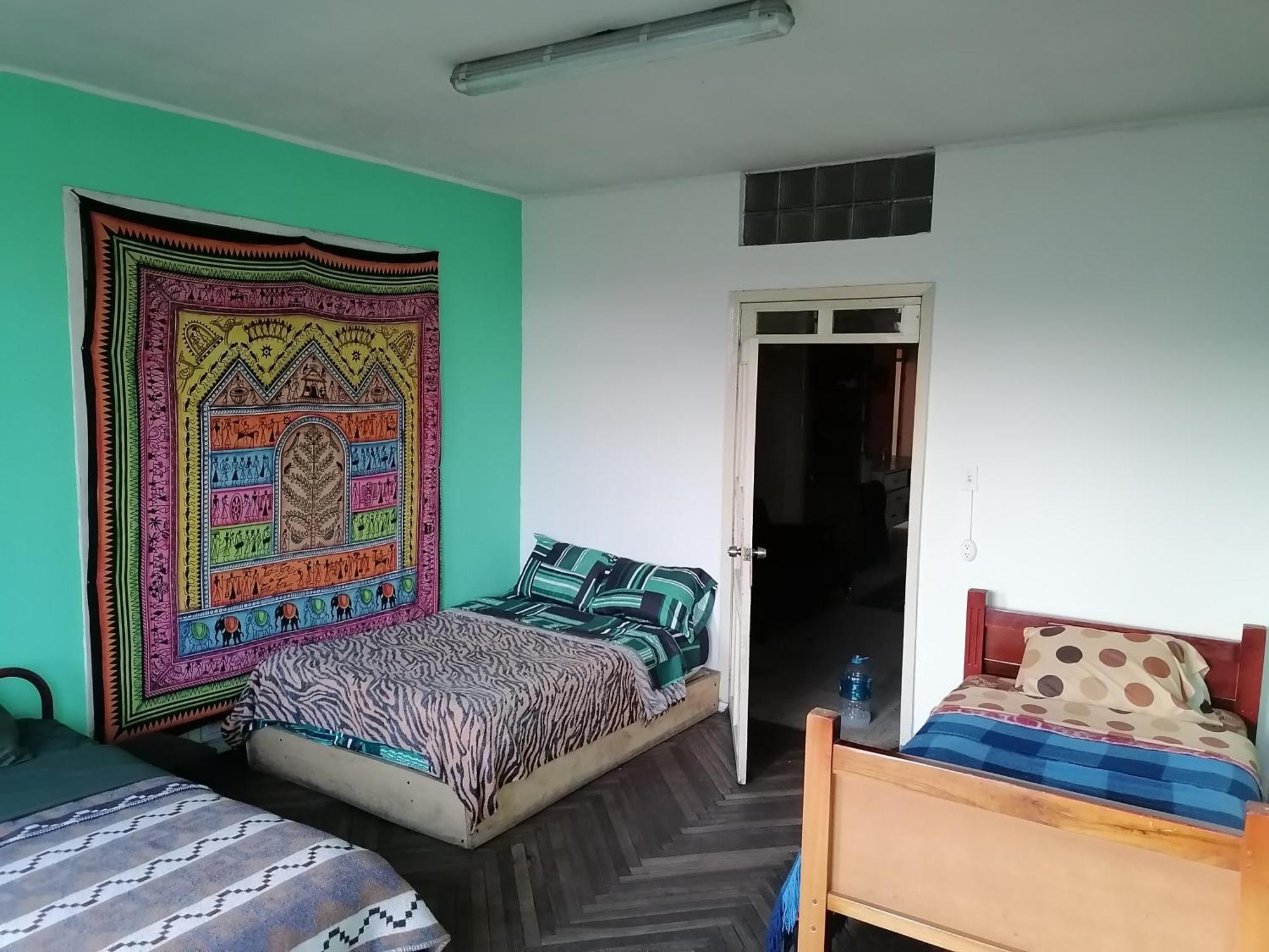 Latinos Brothers House كويتو الغرفة الصورة